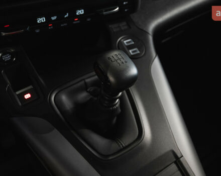 купити нове авто Опель Комбо вант.-пас. 2025 року від офіційного дилера OPEL ЦЕНТРАЛЬНИЙ Опель фото