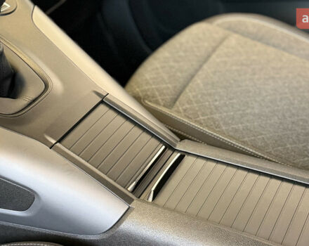 купить новое авто Опель Комбо груз.-пасс. 2025 года от официального дилера ТОВ «Альфа Авангард» Опель фото