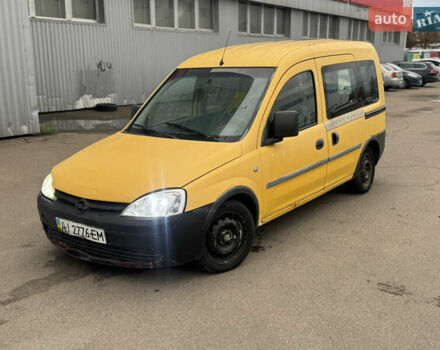 Опель Комбо груз.-пасс., объемом двигателя 0 л и пробегом 250 тыс. км за 2000 $, фото 1 на Automoto.ua