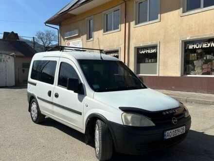 Опель Комбо груз.-пасс., объемом двигателя 1.3 л и пробегом 323 тыс. км за 3500 $, фото 1 на Automoto.ua
