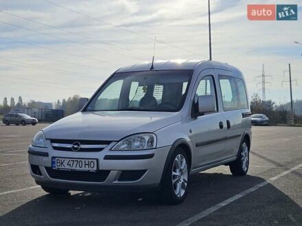 Опель Комбо вант.-пас. 2007 у Рівному на Automoto.ua Опель Комбо вант.-пас., об'ємом двигуна 1.36 л та пробігом 155 тис. км за 4200 $, фото 1 на Automoto.ua