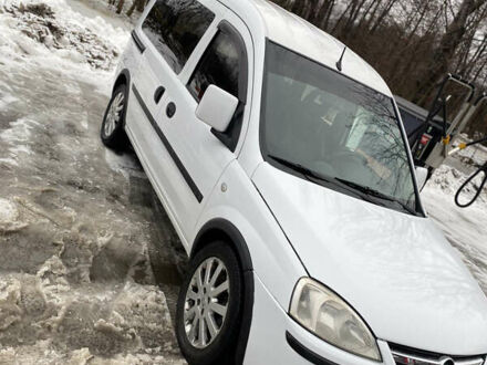 Опель Комбо груз.-пасс. 2009 в Бориславе на Automoto.ua Опель Комбо груз.-пасс., объемом двигателя 1.3 л и пробегом 304 тыс. км за 5000 $, фото 1 на Automoto.ua