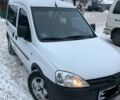 Белый Опель Комбо пасс., объемом двигателя 1.3 л и пробегом 189 тыс. км за 5600 $, фото 1 на Automoto.ua
