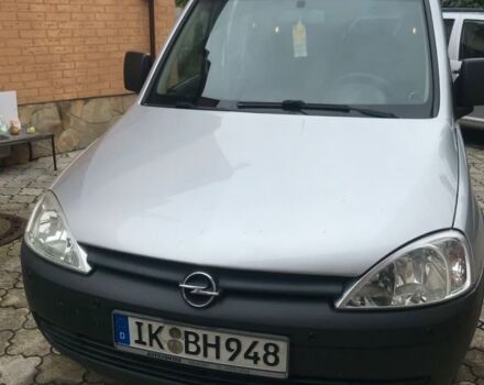 Чорний Опель Комбо пас., об'ємом двигуна 1.6 л та пробігом 136 тис. км за 6300 $, фото 1 на Automoto.ua