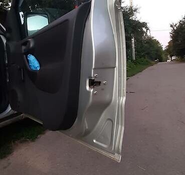 Опель Комбо пасс. 2008 в Хмельницком на Automoto.ua Серый Опель Комбо пасс., объемом двигателя 1.3 л и пробегом 230 тыс. км за 4300 $, фото 6 на Automoto.ua