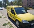 Желтый Опель Комбо груз.-пасс., объемом двигателя 1.7 л и пробегом 394 тыс. км за 2500 $, фото 1 на Automoto.ua