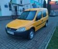 Желтый Опель Комбо груз.-пасс., объемом двигателя 1.7 л и пробегом 302 тыс. км за 3300 $, фото 1 на Automoto.ua