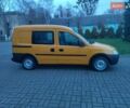 Желтый Опель Комбо груз.-пасс., объемом двигателя 1.7 л и пробегом 302 тыс. км за 3300 $, фото 20 на Automoto.ua