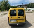 Желтый Опель Комбо груз.-пасс., объемом двигателя 1.7 л и пробегом 409 тыс. км за 3300 $, фото 3 на Automoto.ua
