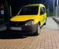 Желтый Опель Комбо груз.-пасс., объемом двигателя 1.7 л и пробегом 350 тыс. км за 3500 $, фото 1 на Automoto.ua