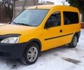 Жовтий Опель Комбо вант.-пас., об'ємом двигуна 1.7 л та пробігом 350 тис. км за 3650 $, фото 35 на Automoto.ua