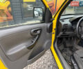 Желтый Опель Комбо груз.-пасс., объемом двигателя 1.7 л и пробегом 391 тыс. км за 2500 $, фото 33 на Automoto.ua