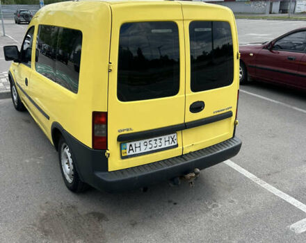 Желтый Опель Комбо груз.-пасс., объемом двигателя 1.3 л и пробегом 330 тыс. км за 3000 $, фото 14 на Automoto.ua
