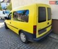 Желтый Опель Комбо груз.-пасс., объемом двигателя 1.6 л и пробегом 320 тыс. км за 4500 $, фото 1 на Automoto.ua