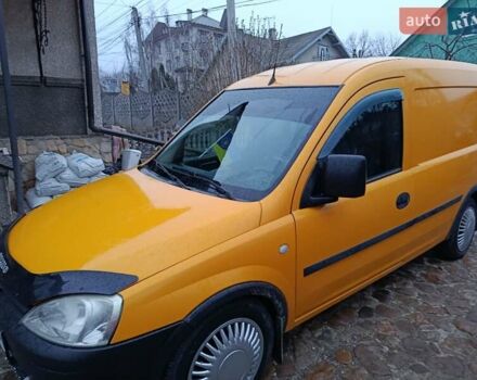 Жовтий Опель Комбо вант.-пас., об'ємом двигуна 1.3 л та пробігом 220 тис. км за 4700 $, фото 2 на Automoto.ua