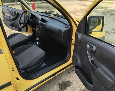Жовтий Опель Комбо вант.-пас., об'ємом двигуна 1.7 л та пробігом 470 тис. км за 4999 $, фото 9 на Automoto.ua