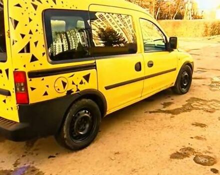 Жовтий Опель Комбо вант.-пас., об'ємом двигуна 1.7 л та пробігом 470 тис. км за 4999 $, фото 2 на Automoto.ua