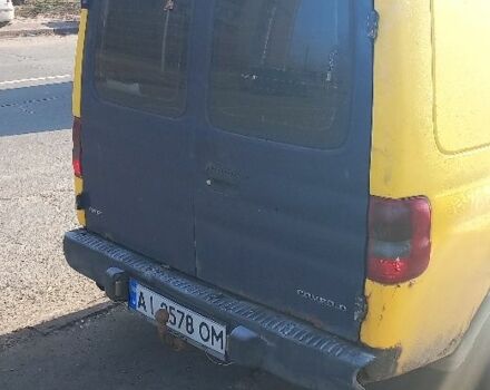 Желтый Опель Комбо груз.-пасс., объемом двигателя 1.7 л и пробегом 1000 тыс. км за 951 $, фото 4 на Automoto.ua