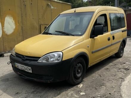 Опель Комбо вант.-пас. 2003 у Софіївська Борщагівка на Automoto.ua Жовтий Опель Комбо вант.-пас., об'ємом двигуна 0 л та пробігом 250 тис. км за 2000 $, фото 1 на Automoto.ua