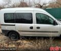 Серый Опель Комбо груз.-пасс., объемом двигателя 1.7 л и пробегом 500 тыс. км за 1900 $, фото 2 на Automoto.ua