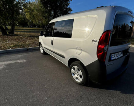 Серый Опель Комбо груз.-пасс., объемом двигателя 1.25 л и пробегом 263 тыс. км за 5600 $, фото 6 на Automoto.ua