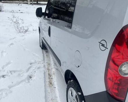 Серый Опель Комбо груз.-пасс., объемом двигателя 1.3 л и пробегом 268 тыс. км за 5200 $, фото 2 на Automoto.ua