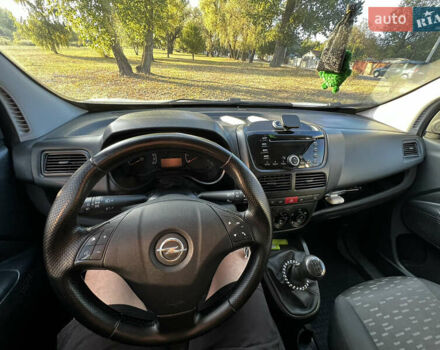 Серый Опель Комбо груз.-пасс., объемом двигателя 1.25 л и пробегом 263 тыс. км за 5600 $, фото 11 на Automoto.ua