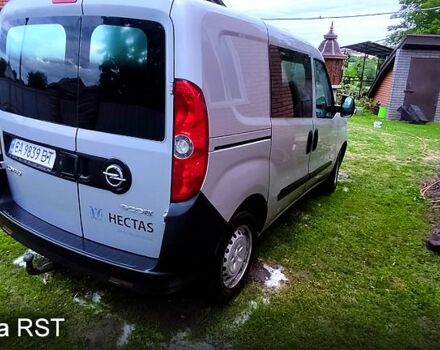 Серый Опель Комбо груз.-пасс., объемом двигателя 1.2 л и пробегом 210 тыс. км за 4600 $, фото 4 на Automoto.ua