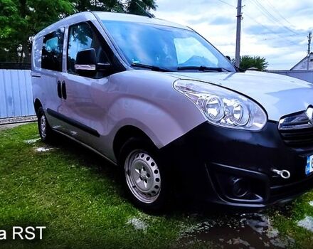 Серый Опель Комбо груз.-пасс., объемом двигателя 1.2 л и пробегом 210 тыс. км за 4600 $, фото 1 на Automoto.ua