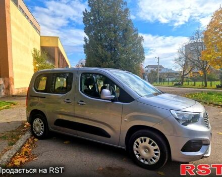 Серый Опель Комбо груз.-пасс., объемом двигателя 1.6 л и пробегом 91 тыс. км за 16200 $, фото 7 на Automoto.ua