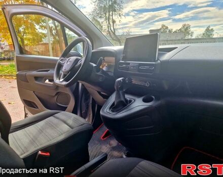 Серый Опель Комбо груз.-пасс., объемом двигателя 1.6 л и пробегом 91 тыс. км за 16200 $, фото 6 на Automoto.ua