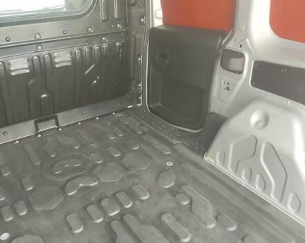 Серый Опель Комбо груз.-пасс., объемом двигателя 0 л и пробегом 240 тыс. км за 6000 $, фото 1 на Automoto.ua