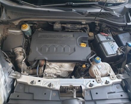 Серый Опель Комбо груз.-пасс., объемом двигателя 1.6 л и пробегом 166 тыс. км за 8600 $, фото 21 на Automoto.ua