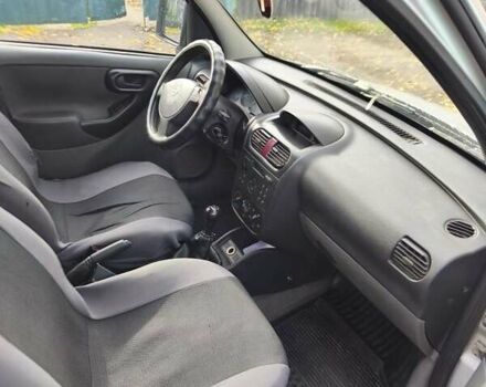 Серый Опель Комбо груз.-пасс., объемом двигателя 1.7 л и пробегом 377 тыс. км за 4000 $, фото 1 на Automoto.ua