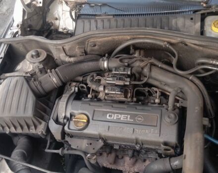 Серый Опель Комбо груз.-пасс., объемом двигателя 7 л и пробегом 350 тыс. км за 1000 $, фото 1 на Automoto.ua