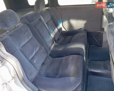 Серый Опель Комбо груз.-пасс., объемом двигателя 1.7 л и пробегом 260 тыс. км за 3600 $, фото 4 на Automoto.ua