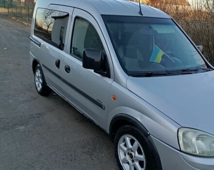 Серый Опель Комбо груз.-пасс., объемом двигателя 1.7 л и пробегом 230 тыс. км за 3100 $, фото 1 на Automoto.ua