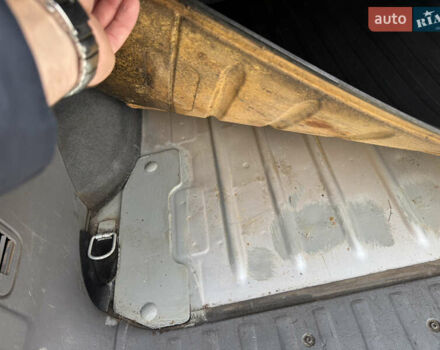 Серый Опель Комбо груз.-пасс., объемом двигателя 1.6 л и пробегом 270 тыс. км за 4300 $, фото 22 на Automoto.ua