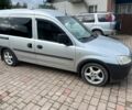 Серый Опель Комбо груз.-пасс., объемом двигателя 1.6 л и пробегом 269 тыс. км за 3800 $, фото 2 на Automoto.ua