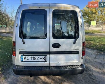 Сірий Опель Комбо вант.-пас., об'ємом двигуна 1.25 л та пробігом 397 тис. км за 3500 $, фото 8 на Automoto.ua