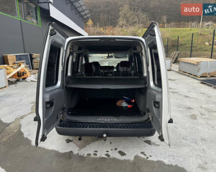 Серый Опель Комбо груз.-пасс., объемом двигателя 1.6 л и пробегом 270 тыс. км за 4300 $, фото 23 на Automoto.ua