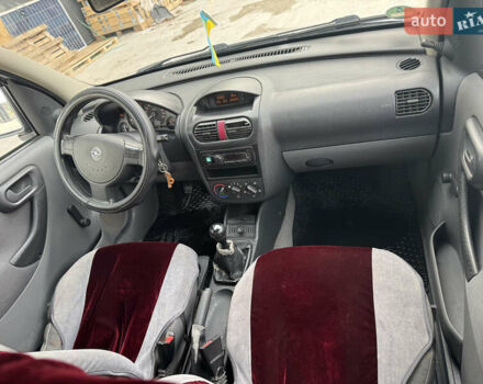 Серый Опель Комбо груз.-пасс., объемом двигателя 1.6 л и пробегом 270 тыс. км за 4300 $, фото 14 на Automoto.ua