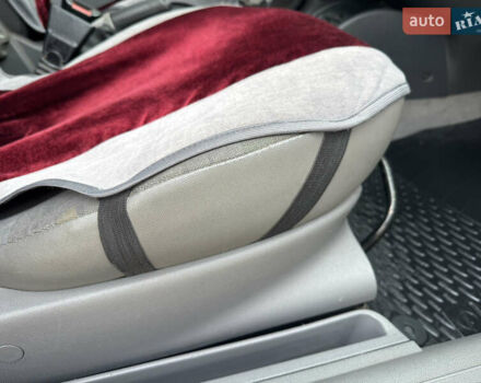 Серый Опель Комбо груз.-пасс., объемом двигателя 1.6 л и пробегом 270 тыс. км за 4300 $, фото 18 на Automoto.ua