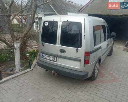 Серый Опель Комбо груз.-пасс., объемом двигателя 1.7 л и пробегом 350 тыс. км за 5000 $, фото 8 на Automoto.ua