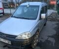 Серый Опель Комбо груз.-пасс., объемом двигателя 1.7 л и пробегом 320 тыс. км за 4300 $, фото 1 на Automoto.ua
