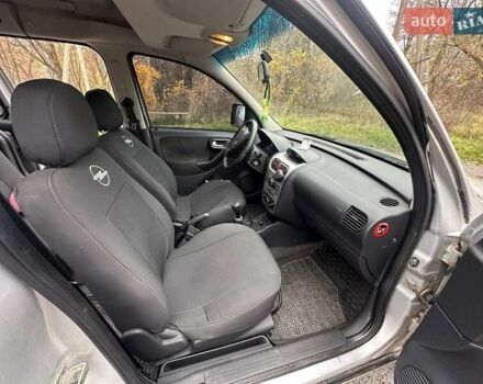 Серый Опель Комбо груз.-пасс., объемом двигателя 1.4 л и пробегом 188 тыс. км за 4999 $, фото 2 на Automoto.ua