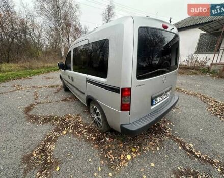 Серый Опель Комбо груз.-пасс., объемом двигателя 1.4 л и пробегом 188 тыс. км за 4999 $, фото 5 на Automoto.ua