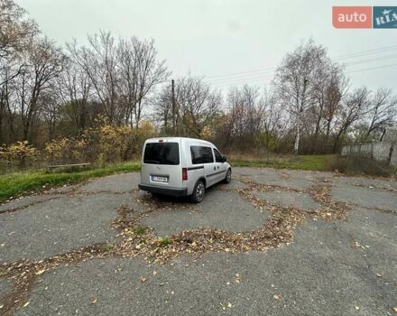 Серый Опель Комбо груз.-пасс., объемом двигателя 1.4 л и пробегом 188 тыс. км за 4999 $, фото 7 на Automoto.ua