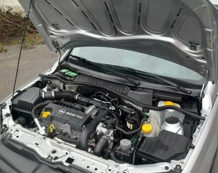 Серый Опель Комбо груз.-пасс., объемом двигателя 1.69 л и пробегом 175 тыс. км за 4200 $, фото 13 на Automoto.ua