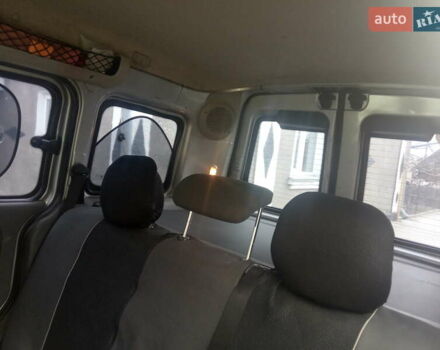 Серый Опель Комбо груз.-пасс., объемом двигателя 1.7 л и пробегом 350 тыс. км за 5000 $, фото 9 на Automoto.ua